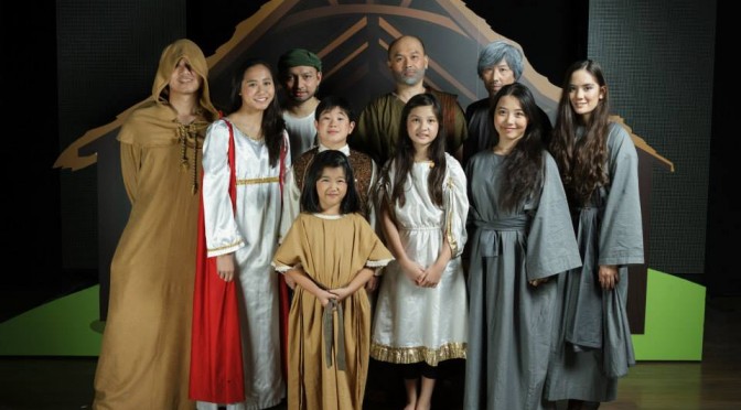 Born to Save - Christmas Presentation